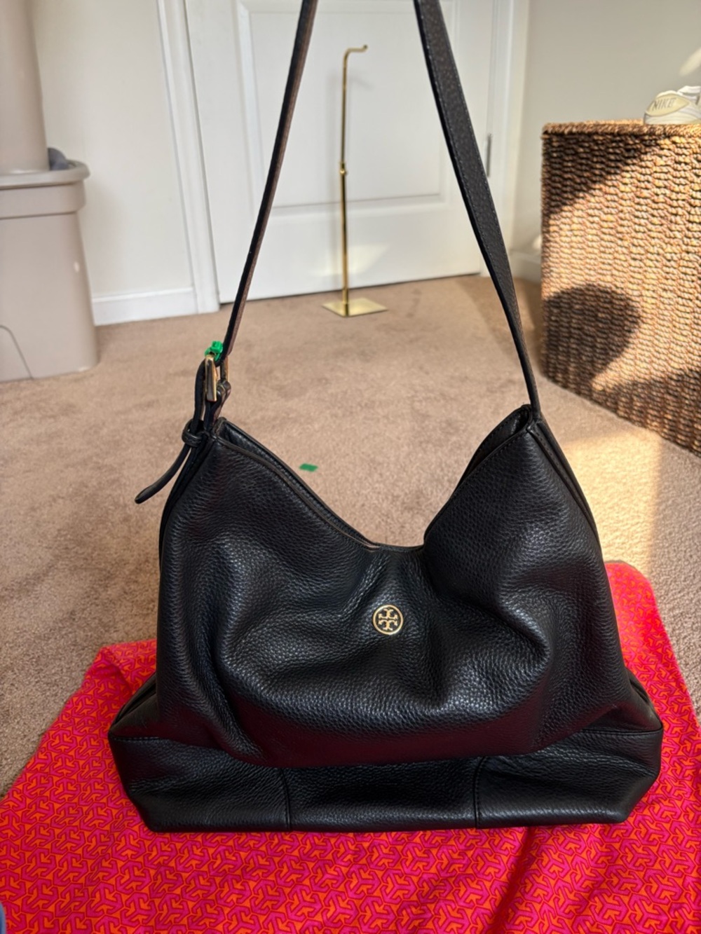 Tory Burch Black Leather Hobo Shoulder Bag - Picture 13 of 13